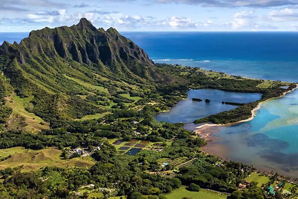 Hawaiian Paradise Tour Package with Waikiki Beach